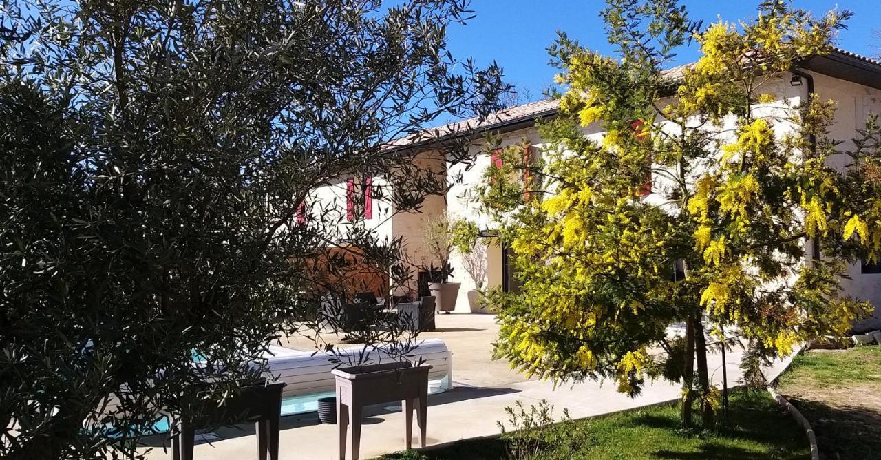 La Resiniere Bed & Breakfast Salles  Exterior photo
